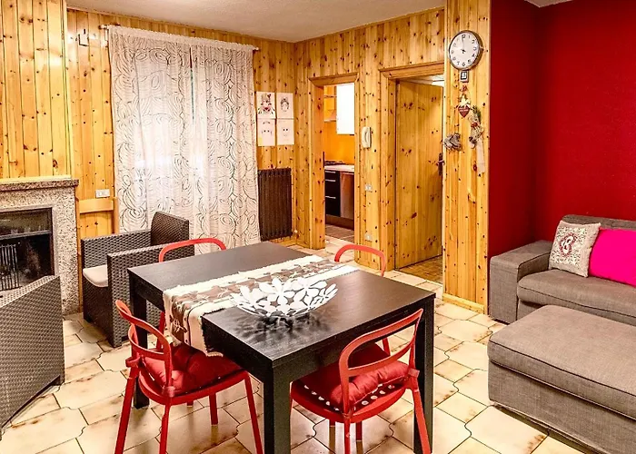 La Mia Valigia “casetta Fragolina” קמיליאטלו סילאנו